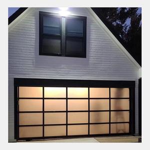 <span class=keywords><strong>Porte</strong></span> <span class=keywords><strong>de</strong></span> <span class=keywords><strong>garage</strong></span> <span class=keywords><strong>sectionnelle</strong></span> <span class=keywords><strong>motorisée</strong></span> en verre pleine hauteur, sans cadre, avec sécurité - Product Image 1