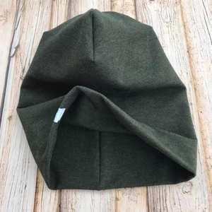Gorros de punto de bambú verde bosque con descuento de fábrica, gorro para quimioterapia, gorro para cáncer, con precio competitivo - Product Image 1