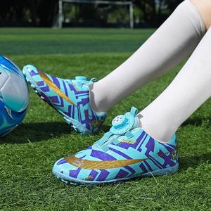 Chaussures de football pour enfants en gros, nouvelles chaussures de football pour élèves du primaire, <span class=keywords><strong>crampons</strong></span> de football unisexes à bouton rotatif TF pour l'entraînement - Product Image 1