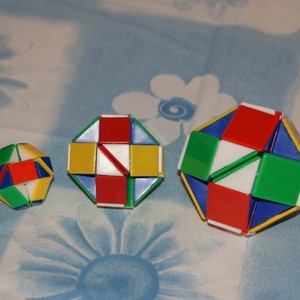 Regla Mágica JY-6066A de 24 Segmentos, Juguete de Serpiente Mágica de Material PS para Niños, Múltiples Colores - Product Image 2