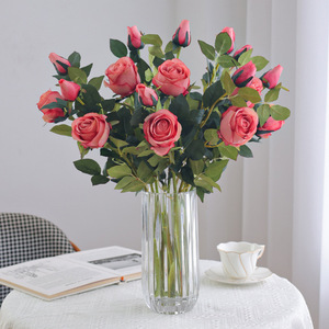 Bouquet de roses en soie Timo, fleurs artificielles pour la décoration de la maison, centre de table de mariage, décoration de table - Product Image 1
