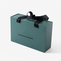 Boîtes cadeaux en carton rigide portable haut de gamme avec logo personnalisé, pour emballages de perruques, avec tiroir coulissant et poignée en ruban
