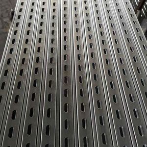 钢制U型槽钢标准尺寸槽钢出售，包括切割和焊接加工服务 - Product Image 3