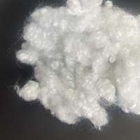Fibre de polyester 100 % non siliconée, creuse et conjuguée, 15D 64 mm HCNS, recyclée en usine, qualité supérieure, pour rembourrage