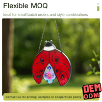 Coccinelle en verre coloré Art suspendu Design ensoleillé pour chambres ou serres sur le thème de la nature Décor de Noël Style Art déco