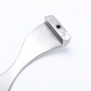 Poignée de porte incurvée de style moderne, poignée de meuble en alliage d'aluminium blanc argenté H-3468, quincaillerie durable pour tiroirs et armoires - Product Image 2