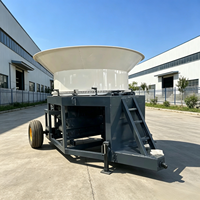 Broyeur de paille à disque rotatif de grande taille, déchiqueteuse mobile de balles rondes pour la production d'aliments pour bétail