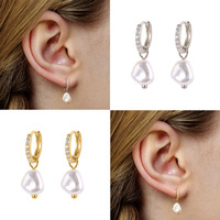 Vente en gros de bijoux élégants à la mode INS, argent sterling 925 plaqué or 18 carats, boucles d'oreilles pendantes en fausses perles pour femmes