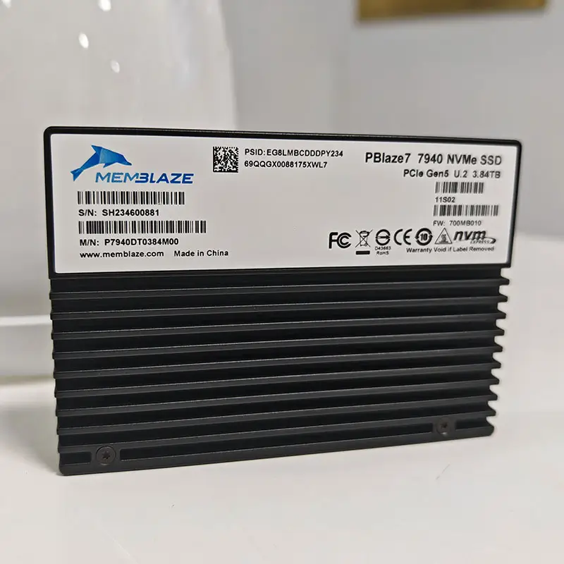 PBlaze7 7940 U.2 3.2T 4T PCIe 5.0 NVMe 2.0 สําหรับเซิร์ฟเวอร์พีซีและเวิร์กสเตชัน SSD ขององค์กร