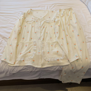 Pigiama in cotone nuvola pantaloni lunghi a maniche lunghe Le nuove donne comode possono essere indossate fuori dalla sezione primaverile dell'homewear - Product Image 2