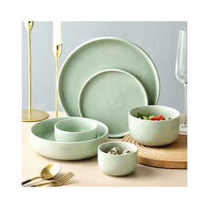Services de table et vaisselle : Assiettes et plats nordiques pour mariage, assiettes de service en céramique mat 2026 - Product Image 1