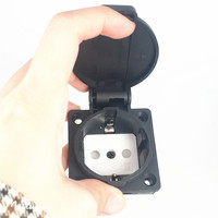 16A 250v type F shuko EU round 2 femelle prise européenne extérieure étanche avec couvercle en plastique prise électrique ue