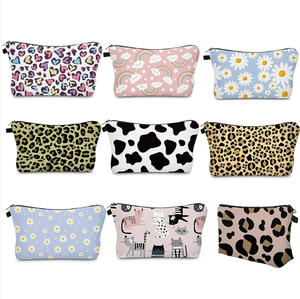 Sac à cosmétiques tendance pour femmes, imprimé vaches, imperméable, en <span class=keywords><strong>tissu</strong></span> polyester PU, fermeture éclair, élégant, pochette de maquillage pour les voyages - Product Image 6