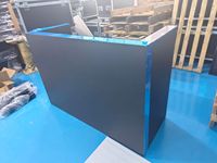 Cabina de DJ con pantalla LED para discoteca y escenario de Bar alquilable para tienda minorista centro comercial Wayfinding & Education