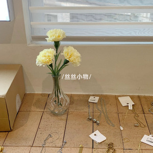 Fleurs d'œillet artificielles en soie, décoration pour la maison, accessoires de mariage, style vintage, moulage par injection, bouquet fait main - Product Image 3