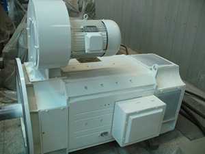 Motor Eléctrico de CC con Escobillas de Excitación Independiente de 70 kW, 80 kW, 90 kW, 100 kW, 200 kW, 440/220 V. - Product Image 2