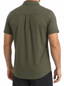 เสื้อเชิ้ตตกปลาแขนสั้นสีเขียวมะกอกสำหรับผู้ชาย มีกระเป๋าซิป แห้งเร็ว UPF 50 โพลีเอสเตอร์ สีพื้น - Product Image 3
