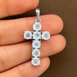 Colgante de Piedra Lunar en Plata de Ley con Baño de Rodio, Engaste de Puntas Redondas de 5 mm - Regalo Minimalista y Elegante para Bodas y Fiestas - Product Image 4