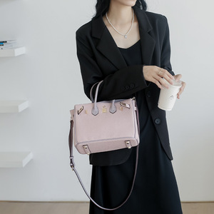 Bolso Bandolera de Cuero Genuino de Primera Capa para Mujer, Gran Capacidad, Correa Única, Diseño Elegante y Sólido - Product Image 2