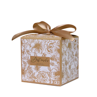 Boîtes de faveur de mariage rouge indien personnalisées de luxe cadeaux de demoiselle d'honneur décorations de bonbons d'invité papier de stratification brillant réduction tarifaire
