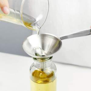 Funis de metal pequenos para engarrafamento de aço inoxidável, transferindo óleos essenciais, líquidos, temperos, ingredientes secos, pó - Product Image 2