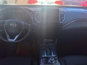 FAW Senya R9 2018, 1.2T Automático, Edición Lujo Inteligente, 5 Puertas, 5 Plazas, 2WD, SUV Compacto, Vehículos Usados Baratos para Exportación - Product Image 2