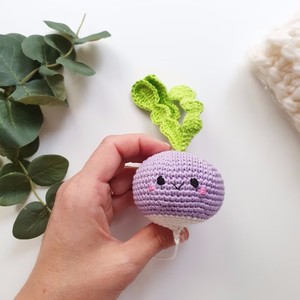 Jouet en <span class=keywords><strong>peluche</strong></span> de betterave au crochet 100 % fait main de haute qualité, jouets en forme de fruits tricotés pour bébé, jouet en crochet de légume mignon et doux pour enfants - Product Image 5