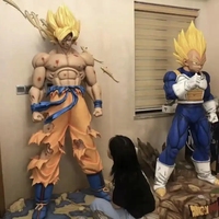 Statue Goku grandeur nature en fibre de verre personnalisée en usine de haute qualité décoration d'intérieur Sculpture Super Saiyan à vendre