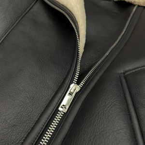 <span class=keywords><strong>Giacca</strong></span> in <span class=keywords><strong>Pelle</strong></span> Vintage da <span class=keywords><strong>Uomo</strong></span> Stile <span class=keywords><strong>Biker</strong></span> con Colletto in Montone Servizio OEM ODM - Product Image 3