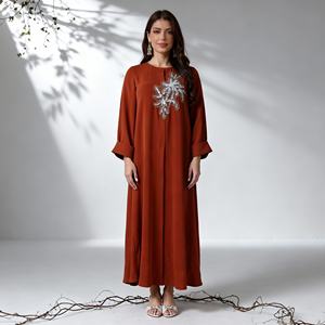 Robe de soirée élégante en polyester de haute qualité avec strass thermocollants personnalisés de luxe pour femmes musulmanes - Product Image 1