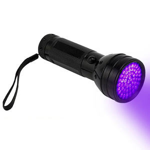 51led Mini lampes <span class=keywords><strong>de</strong></span> poche LED UV rechargeables torche lumineuse noire pour l'urine <span class=keywords><strong>de</strong></span> chien et lampe <span class=keywords><strong>de</strong></span> poche UV 395nm - Product Image 1
