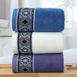 Toalla Facial de Algodón Puro Kim Ryan, 34x74cm, Tejido Jacquard, Diseño de Hojas Bordadas, Uso Doméstico - Product Image 3