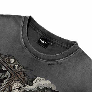 Camiseta de manga corta para hombre con estampado de ciervo y letras 'Forest Is Safe', efecto lavado y desgastado, estilo oversize streetwear - Product Image 3