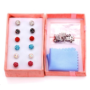 Bijoux en acier inoxydable plaqué or 18 carats, ensemble de 12 paires de boucles d'oreilles à clous multicolores, boucles d'oreilles à boule de cristal scintillante pour femmes - Product Image 3