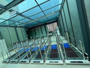 Tự động cảm ứng phun khởi động tay tự động cân đối cổng nhân viên vệ sinh trạm - Product Image 3