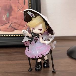 Figurines surprise en boîte aveugle de la série Strange Dreams de Memimo's, série de rêves étranges, écologiques, pour bébés - Product Image 2