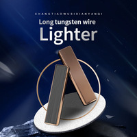 Nouveau fabricant briquet de charge vente en gros USB allume-cigare électronique feu pliant bouche de feu briquet électronique éclairage
