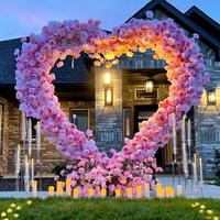 Arche de fleurs artificielles en forme de cœur blanche personnalisée, cadre métallique, arche florale pour mariage, toile de fond pour événement, fête, décoration de scène