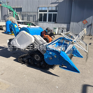 Cosechadora de Granos Huatu de 15 HP con Transmisión por Engranajes - Product Image 3