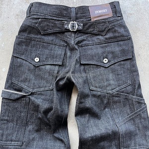 Jean ample surdimensionné personnalisé en denim japonais brut à bords torsadés Red Tornado pour homme - Product Image 3