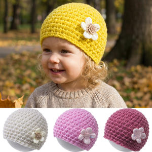 INS Neue Baby Blumenmuster Warme Strickmütze, Dicke Gestrickte Bommelmütze für Babys, Weiche Herbst- und Wintermütze für Mädchen - Product Image 1