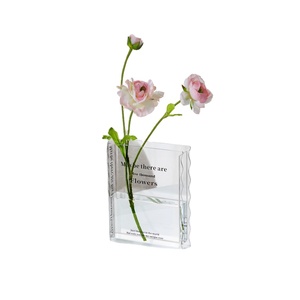 Vaso per Fiori Creativo a Forma di Libro, Vaso in Acrilico, Vasi Decorativi Moderni per Piante, Bottiglie Decorative per Regali di Nozze e Arredamento Casa - Product Image 1