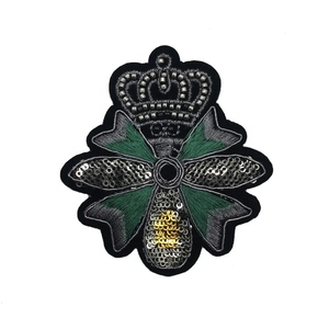 Phúc Kiến Trung Quốc thêu nhãn nhà máy tùy chỉnh vàng kim loại chủ đề cá vỏ Logo Vòng thêu các bản vá lỗi cho mũ - Product Image 6