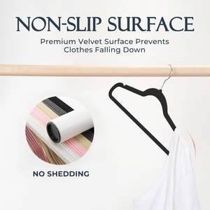 Lot de 50 cintres à vêtements en velours noir antidérapants de qualité supérieure, personnalisables, en nouveaux matériaux, à prix réduit, pour la vente en gros - Product Image 2