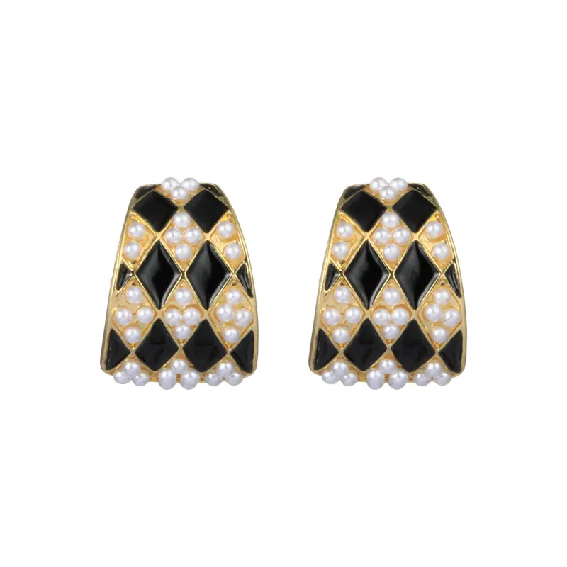 Wholesale Pearl Checkerboard C Shape S925 Silver Enamel High-quality Black Purple Rhombus Clip on Earrings for Ladies Girl