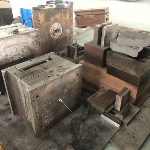 コンクリート工場直販用の高精度で高品質のカスタム金型 - Product Image 1