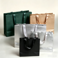 Sacs en papier de luxe faits à la main, écologiques et recyclables, impression personnalisée, laminage, estampage à chaud, poignée en ruban
