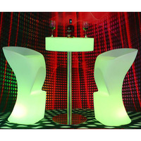 Meubles de bar extérieur en plastique imperméable pour discothèque, table et chaises lumineuses