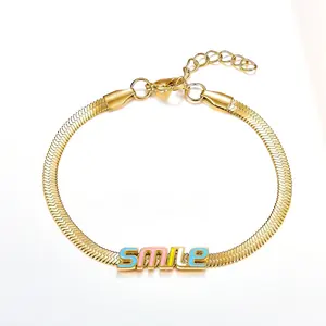 Zachte Platte Slang Ketting 18K Vergulde Rvs Armbanden Armbanden Met Kleurrijke Glimlach Letters Ins Leuke Armband Voor vrouwen