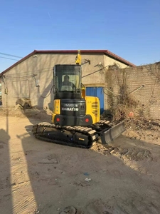 Miniexcavadora Komatsu PC55MR de Segunda Mano en Buen Estado, con Cero Desplazamiento, Pocas Horas de Trabajo y Alta Calidad - Product Image 4